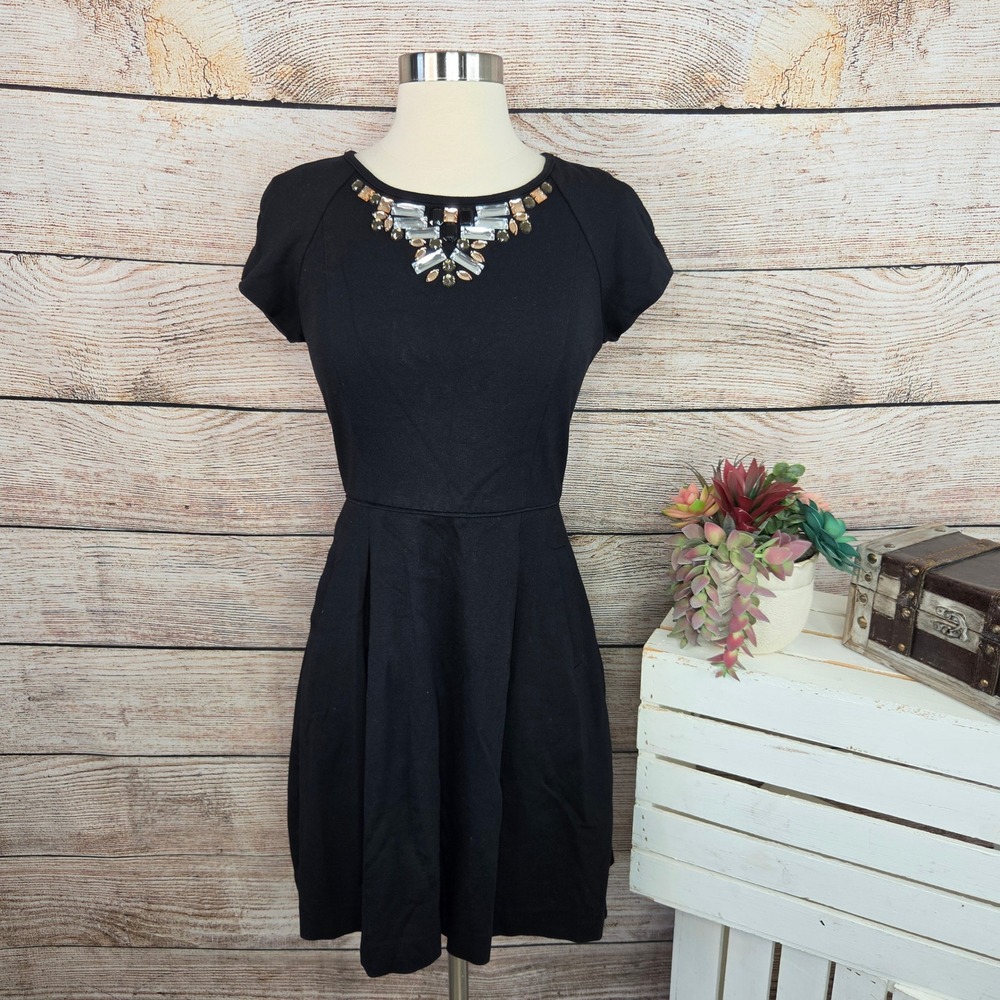 Banana Republic Black Jewel Embellished Fit & Flare Dress Womens Size 0 Pockets